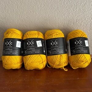 4 NEW Skeins KC Botanical Yarn